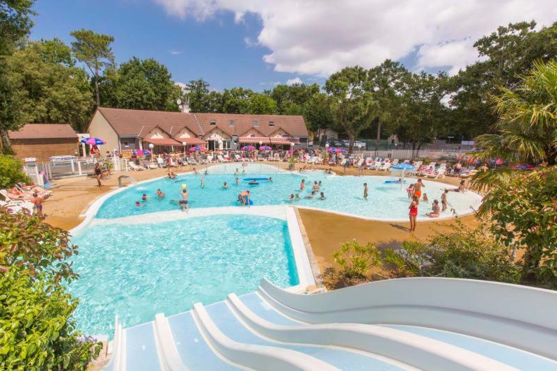 Camping Officiel Siblu Les Pierres Couchees Saint-Brevin-les-Pins Exterior foto