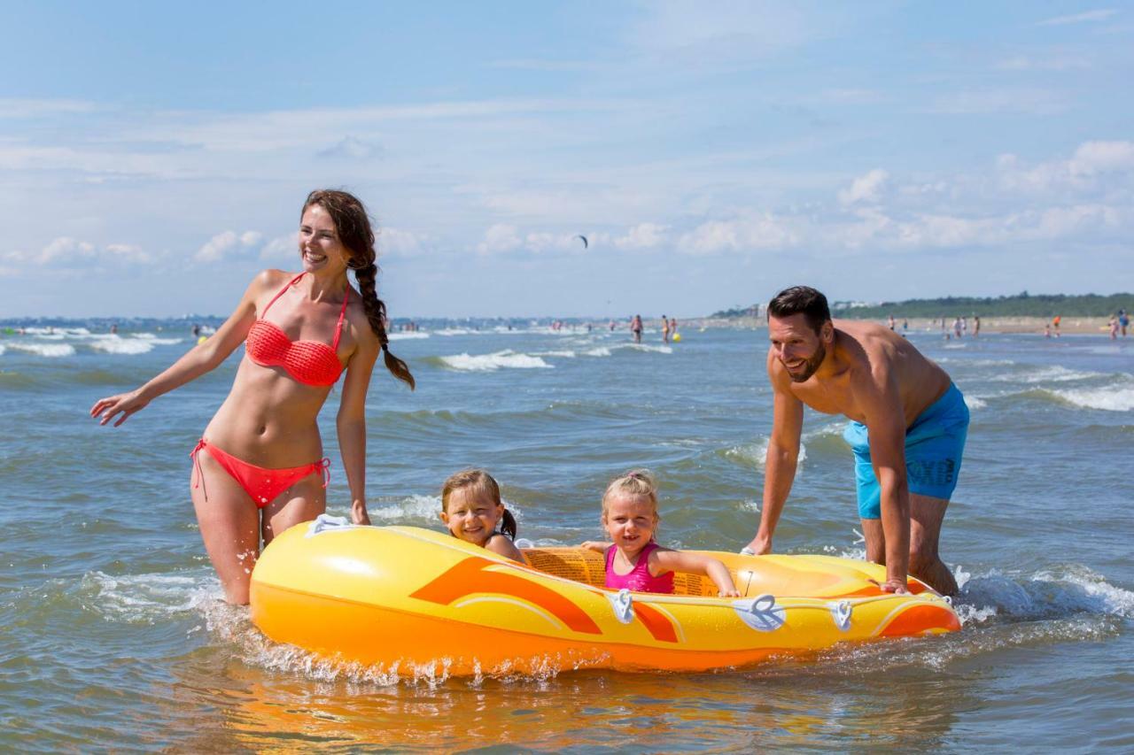 Camping Officiel Siblu Les Pierres Couchees Saint-Brevin-les-Pins Exterior foto